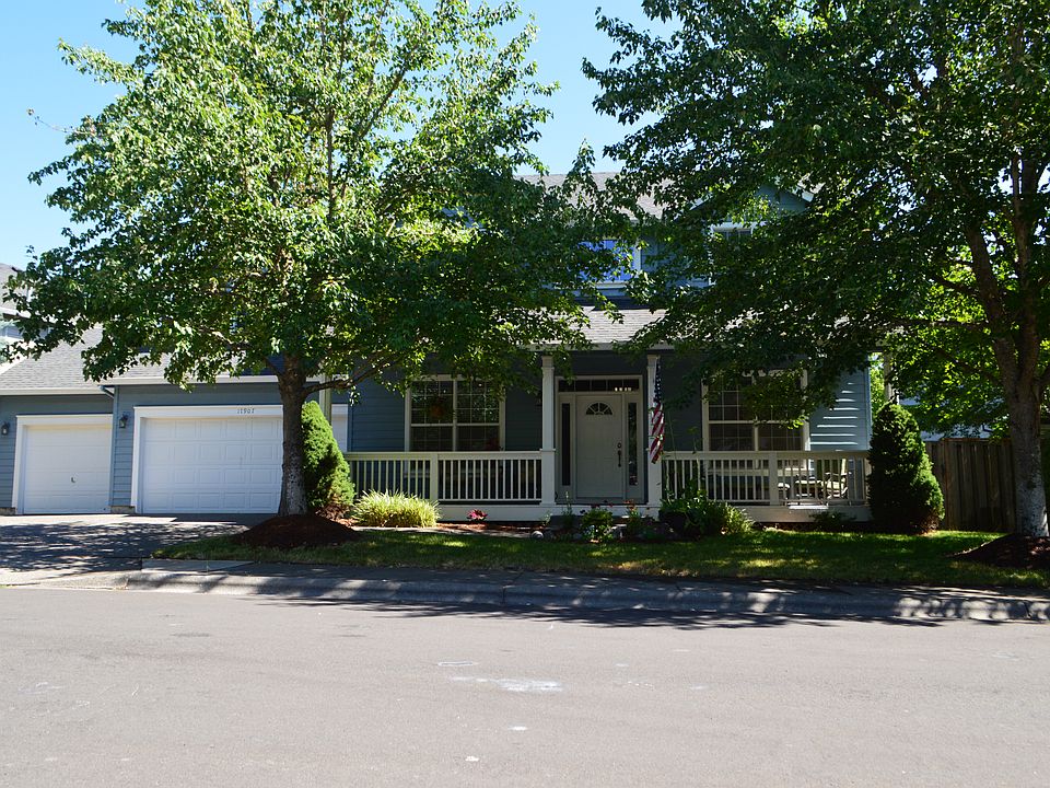 3 car garage