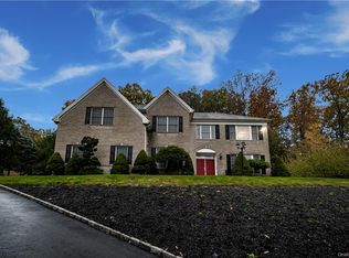 32 Zachary Taylor St, Stony Pt, NY