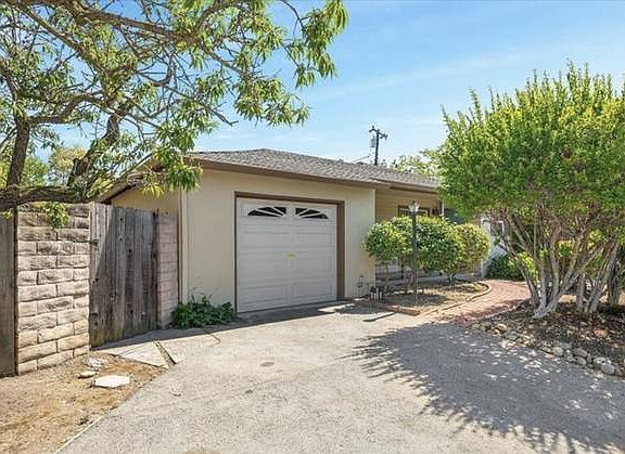 2nd image of 22086 Homestead Rd