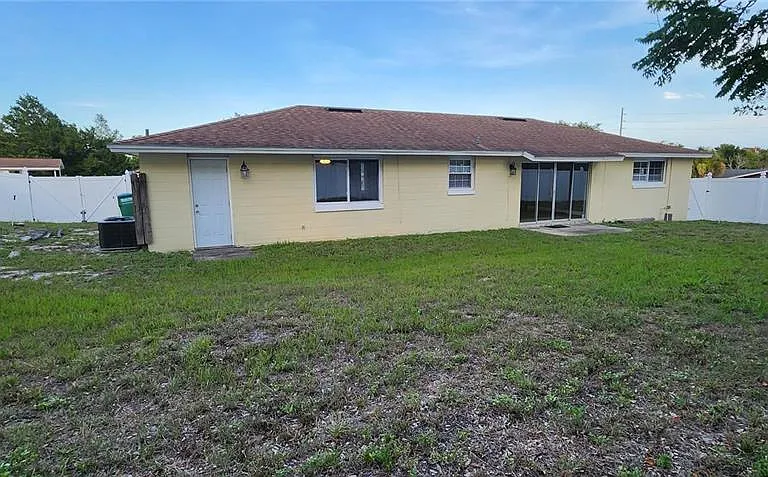 2408 Kimberly Dr — Photo 21