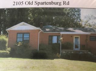 2105 Old Spartanburg Rd, East Flat Rock, NC 28726