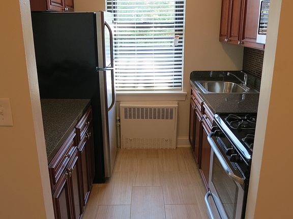 3rd image of 100 Central Ave APT 3C