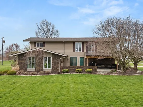 4045 Broadway Rd, Willard, OH 44890