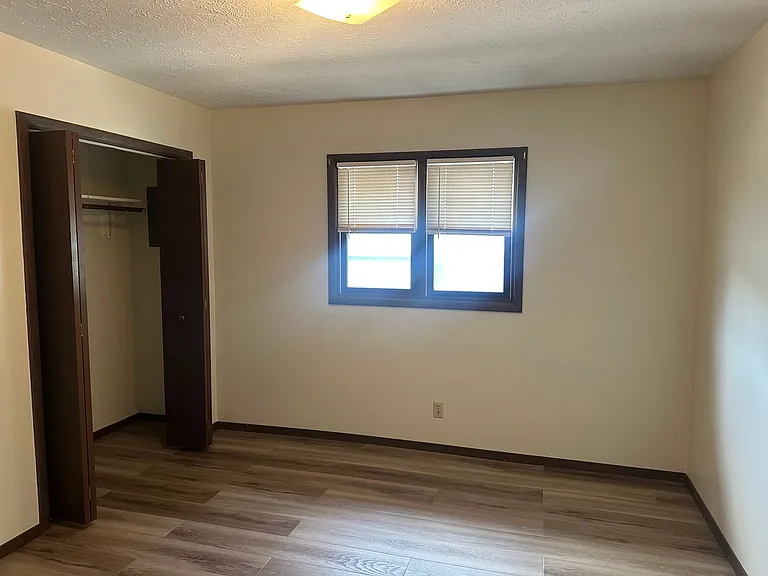 1808 W Faidley Ave — Photo 8