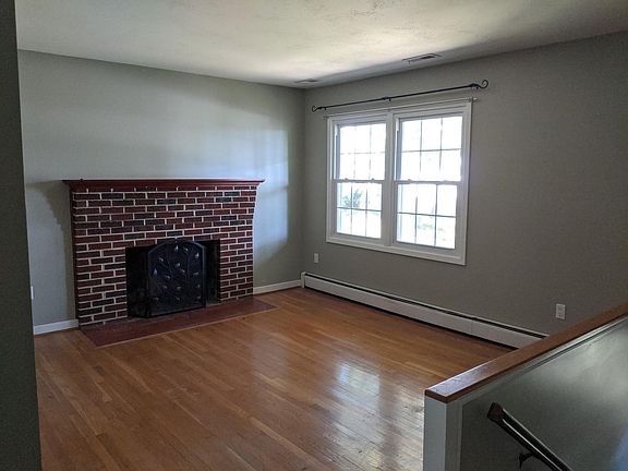 4th image of 212 Givens Ln