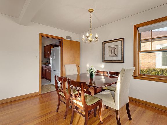 5th image of 1208 Kemman Ave