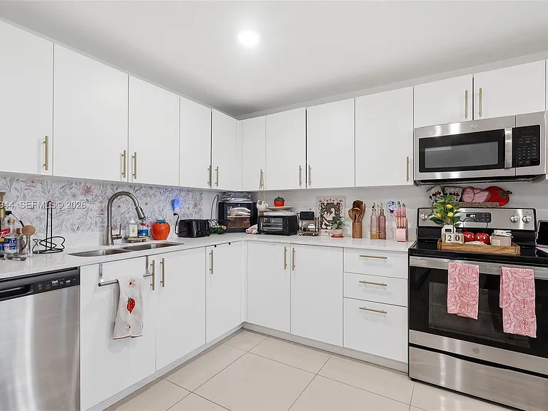 25847 SW 145th Ave #0 — Photo 9
