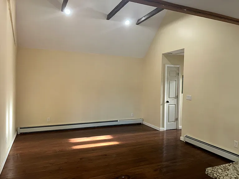 74 Sussex Ave #2 — Photo 5