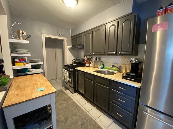 5th image of 39-90 46th St #1