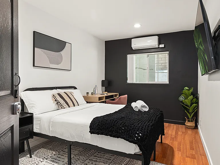 10777 Ashton — Photo 183