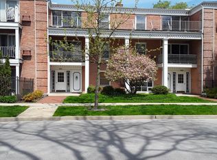 101 E Cossitt Ave APT 301, La Grange, IL