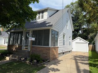 2074 Prospect Ave NE, Grand Rapids, MI 49505