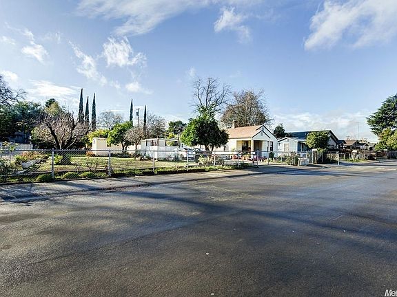 3rd image of 500 Peralta Ave