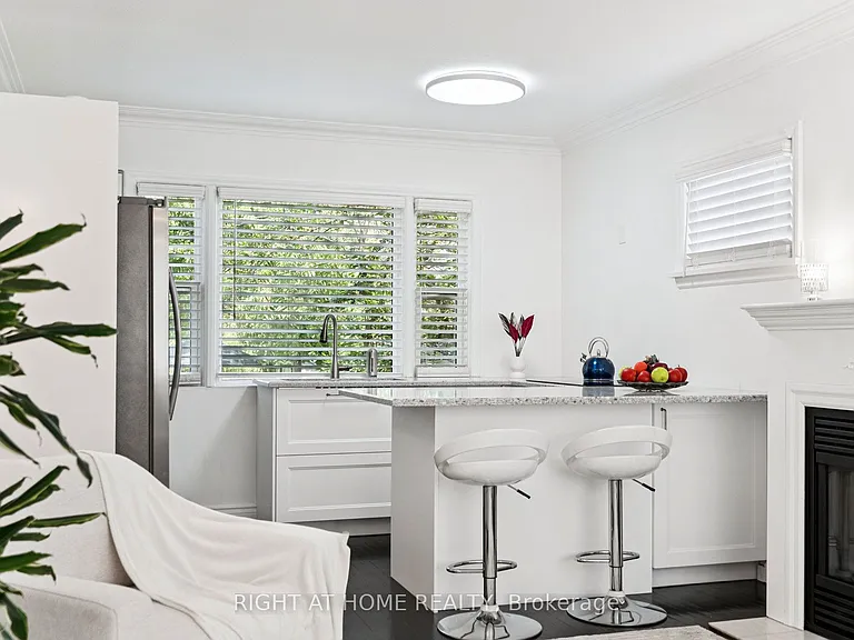 105 Glenridge Ave — Photo 8