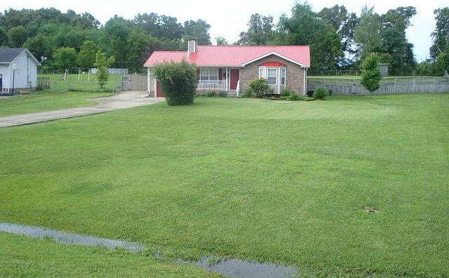 1st image of 1024 Merritt Lewis Ln