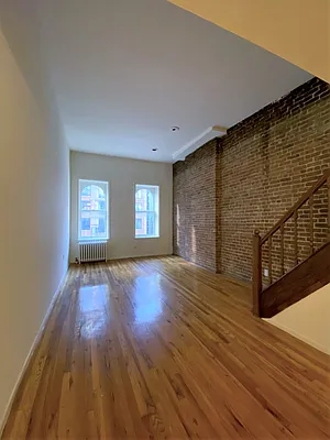 Rented by City Connections Realty | media 43