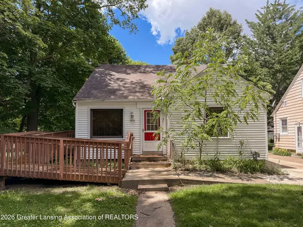 2608 Clifton Ave, Lansing, MI 48910