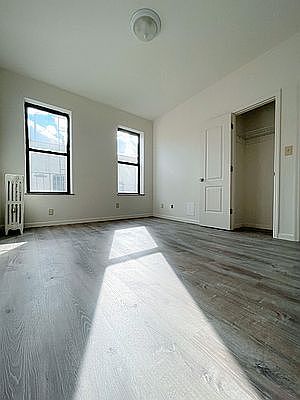 2nd image of 29-06 Crescent St #3F