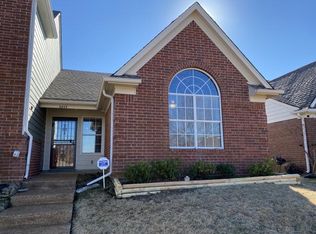 6845 Century Oaks Dr, Cordova, TN 38018