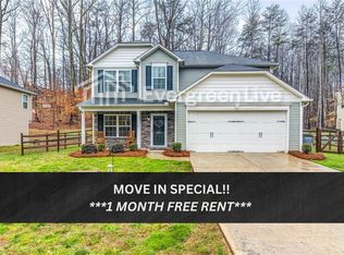 2661 Wessex Rd, Winston Salem, NC 27106