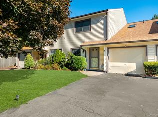 66 Leroy Ave, Valhalla, NY 10595