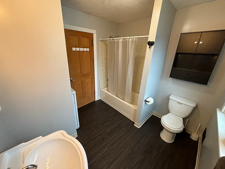 44 Pollard Ave — Photo 5
