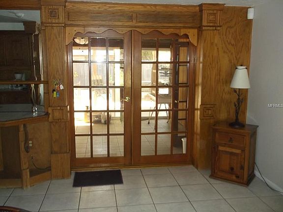 4th image of 8808 Phyliss Ave