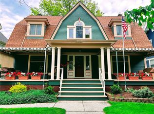 1459 Arthur Ave, Lakewood, OH 44107