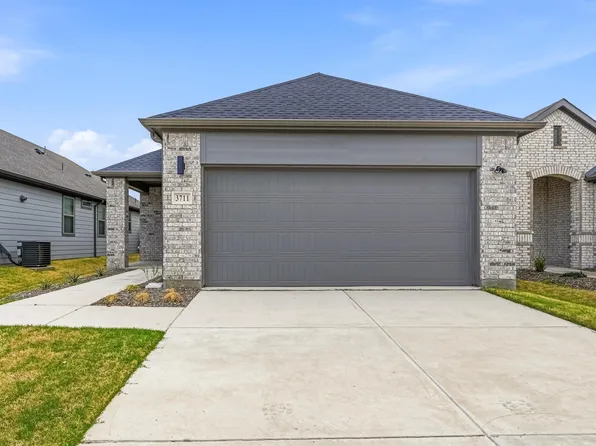 3711 White Rock Dr, Farmersville, TX 75442