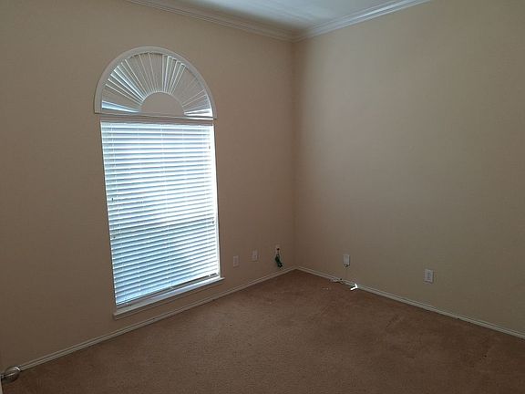 4th image of 3600 Hickory Bend Trl