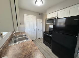 215 Snead Dr, Columbia, MO 65202