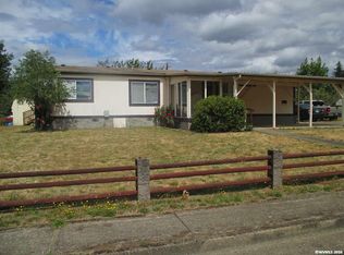 4978 Maple Dr, Sweet Home, OR 97386