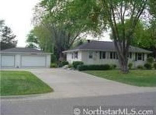 7049 Florida Ave N, Minneapolis, MN 55428