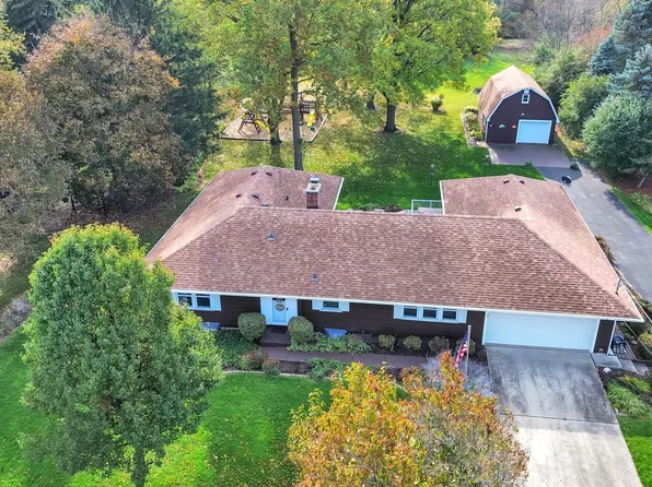 1700 Kay Rd, Wheaton, IL 60187