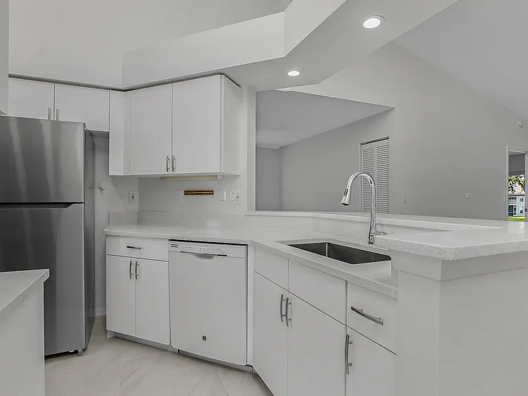 145 Wading Bird Cir #201 — Photo 14