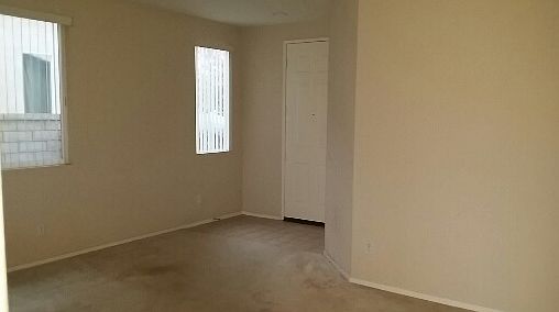 3rd image of 5246 Seaglen Way