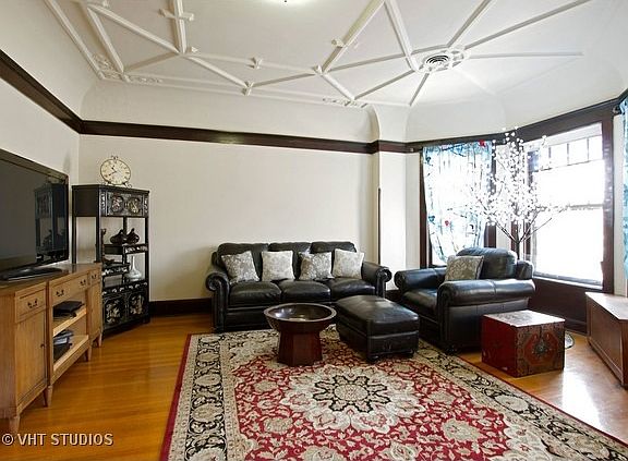 3rd image of 5455 S Hyde Park Blvd APT 3