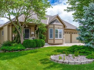 3040 SW Gentry Ct, Lees Summit, MO 64081