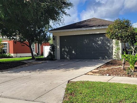 2nd image of 1109 China Aster Way
