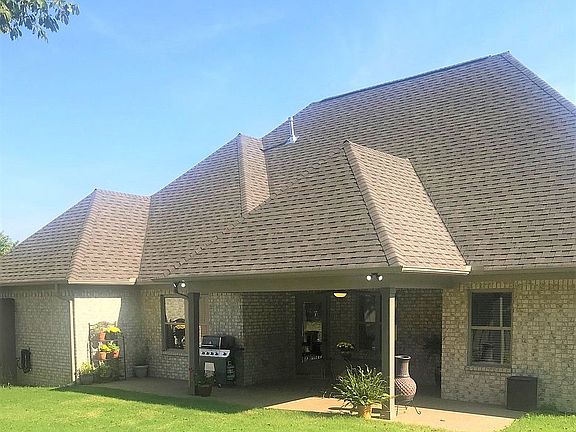 2nd image of 75 Broad Meadow Dr
