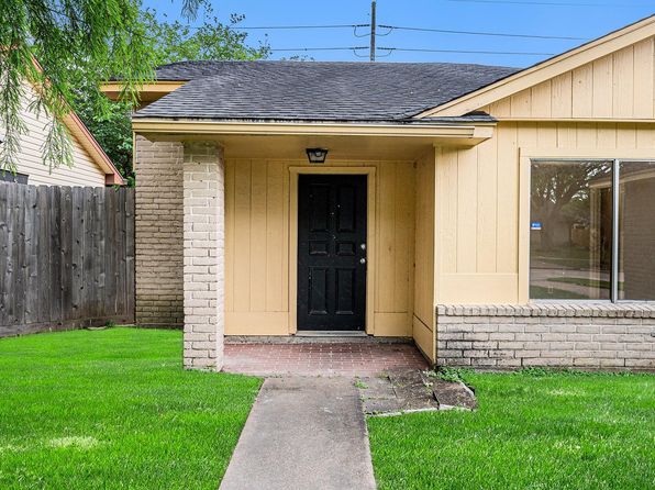 23819 Silversmith Ln, Katy, TX 77493