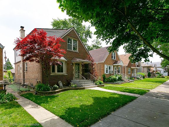 2nd image of 6131 S Moody Ave