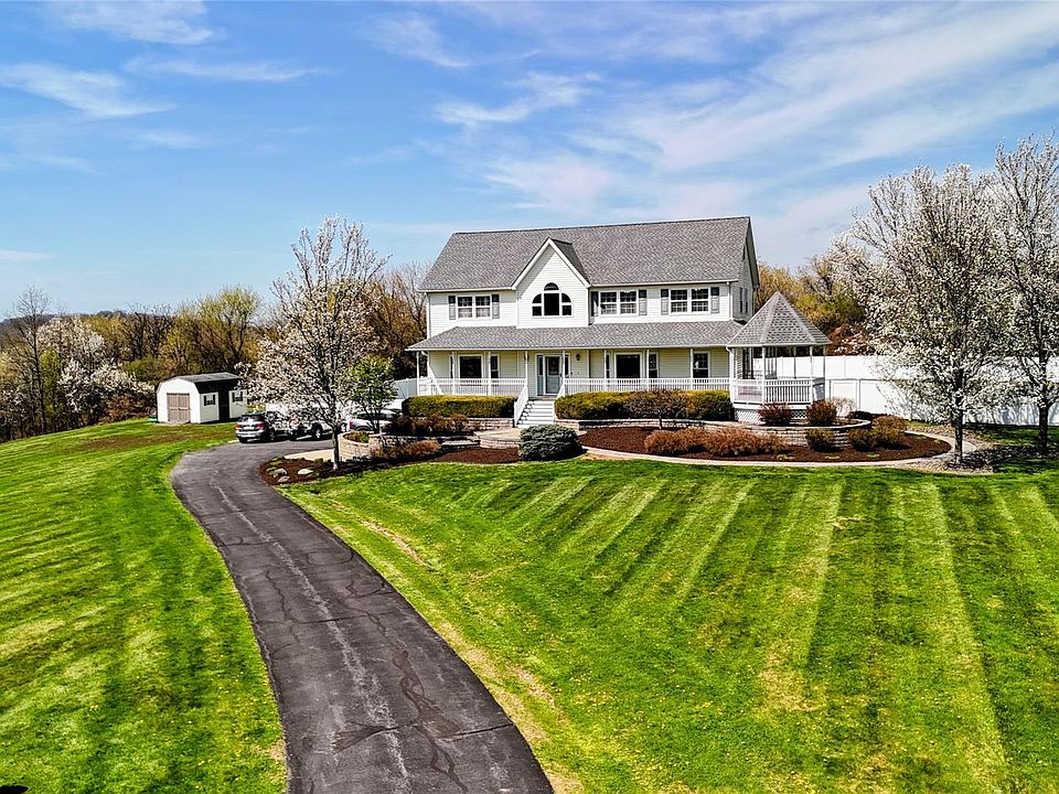 1st image of 6 Cara Court