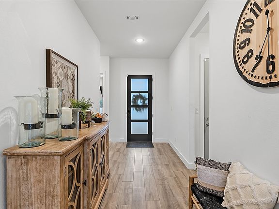 3rd image of 2852 Persimmon Ridge Ct
