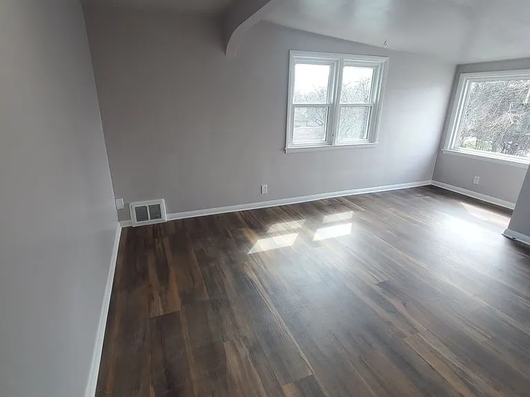 159 S 78th St. (Duplex) — Photo 11