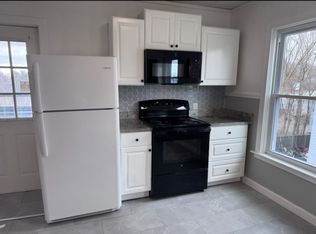 16 Knowlton St APT 3, Gardner, MA 01440