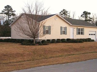 125 Stoney Creek Dr, Jacksonville, NC 28540