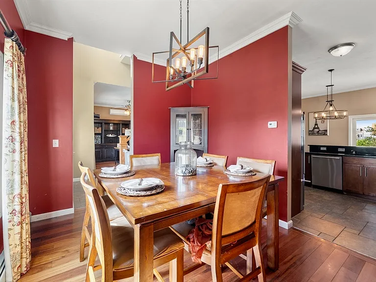11 Kevin Ave — Photo 11