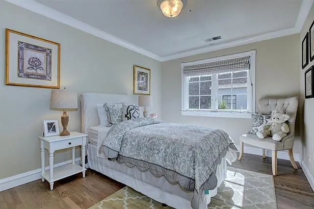 333 Santa Rita Ave — Photo 24