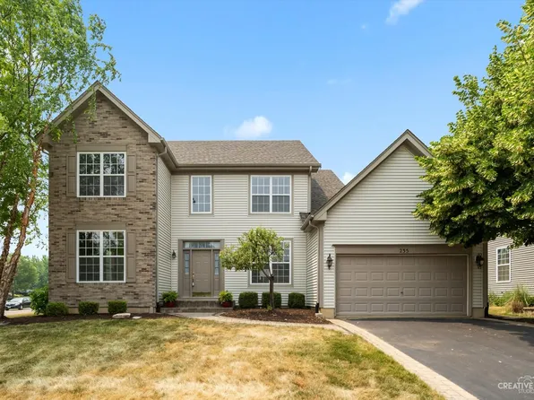 235 Berkshire Ln, Sugar Grove, IL 60554
